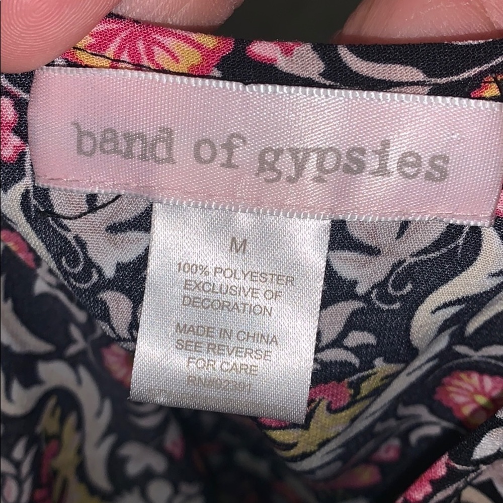 BAND OF GYPSIES FLORAL DRESS - Picture 5 of 5